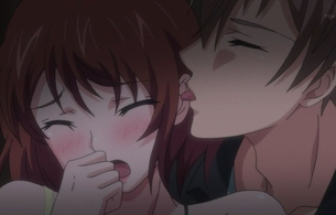 アニメ『終電後、カプセルホテルで、上司に微熱伝わる夜。』5話で会社のデスクの下でえっち