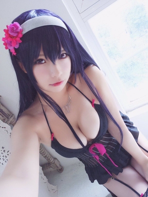 【画像あり】抜けるエロ女性コスプレイヤー選手権！！！！！！！！