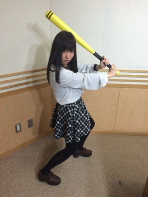 【画像】ラブライブ声優・鈴木愛奈さんのプニプニお腹エチエチwwwwwww