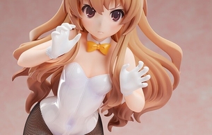 『とらドラ！』逢坂大河のぺったんこおっぱいのエロいバニー姿のエロフィギュア！
