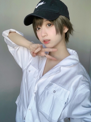 【画像あり】ボーイッシュな女の子、脱いだらエッチだったwwwwwww