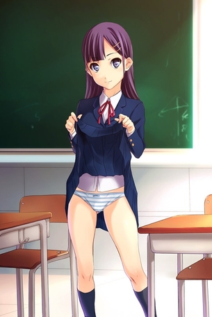 スカートをたくし上げてるエロ画像