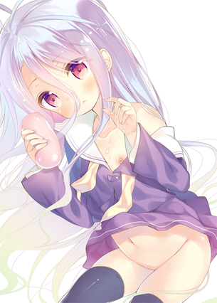 【二次・ZIP】パンツはいてないけど巧い事オマンコ隠してる女の子の画像