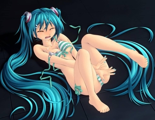ツインテールがカワイイ、初音ミクさんのエロ画像 vol.1