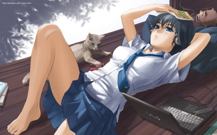 【非エロ】メガネの美少女が本を読んでる二次画像