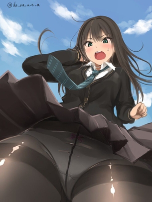 ローアングルのエッチな画像見たいよね？