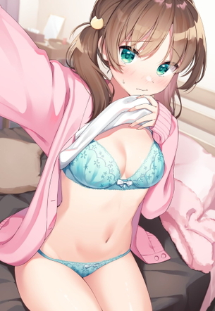 【二次】ささやかなバストを包み込む控えめサイズのブラジャー画像 Part2