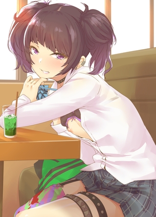 ナイショだよ！服を捲っておっぱいやアソコを見せてくれるエッチな女の子！　その１２