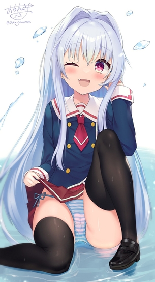 【非・微エロ】こだわりの縞パンチラ画像まとめ　その１０