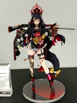 【画像】秋葉原に新しくできたエチエチなフィギュアギャラリーｗｗｗｗｗ