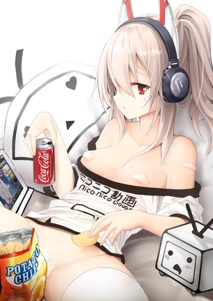 穿いてないけど貼ってます！割れ目や乳首を絆創膏だけで隠してる女の子！　その２７