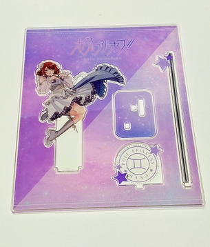 【画像】「アクリルスタンド」とかいう安価で買えるエッチなアニメグッズ