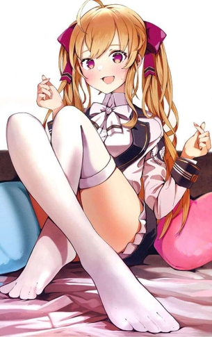 [にじさんじ][エロ画像]鷹宮リオンの上品な足のつま先を匂ったよ～♪