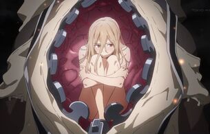 アニメ『グレイプニル』4話でエロいぬるぬるの下着姿やおっぱい丸出し全裸などエロシーン