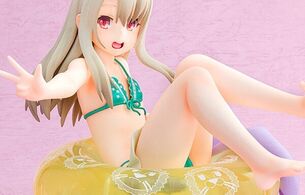 『プリズマイリヤ』イリヤのぺたんこおっぱいが見えそうなエロい水着姿のエロフィギュア