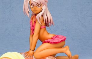 『プリズマイリヤ』クロエのエロい水着姿でおっぱいが溢れそうなエロフィギュア！
