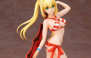 『フェイト/グランドオーダー』ネロのエロいムチムチおっぱいの水着姿のエロフィギュア！