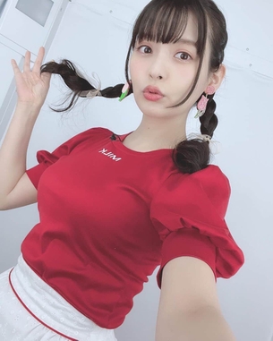 【最新画像】上坂すみれさん、エロ爆乳強調でシコらせる気まんまんｗｗｗｗｗｗ