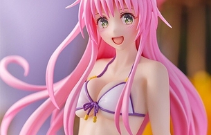 『ToLOVEる』ララのエロいおっぱいとお尻がムチムチなエロい水着のエロフィギュア！