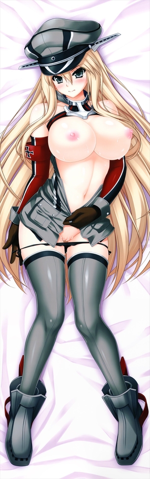 【艦隊これくしょん】艦これの抱き枕を貼りまくる 其の2