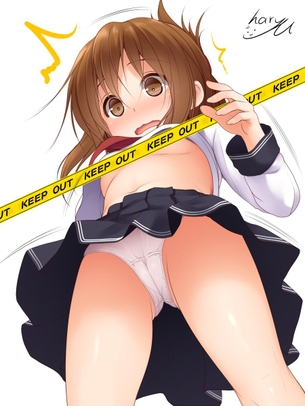 二次 マンスジが確認できるパンチラ画像まとめ その3