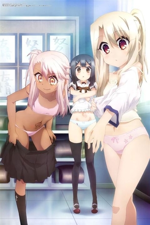 【着替え】着替えてる途中の女の子の二次元エロ画像＆イラスト Part13