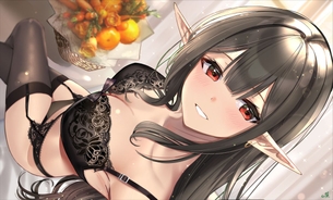 黒髪エルフのセクシーでエッチな画像！
