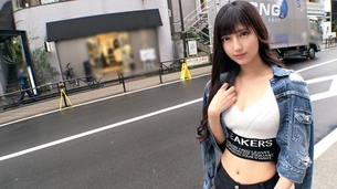 【AV画像】安藤もあ バイトをしながらモデルを目指しているスレンダーな黒髪美女 30枚