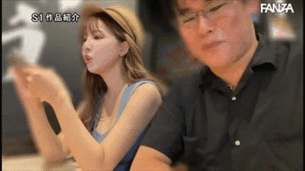 【AV画像GIF】三上悠亜 二人だけのお泊りデートでプライベートセックスを撮られるトップ女優 19枚