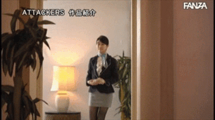 【AV画像GIF】櫻井まみ ホテルの客室で襲われる美人ホテルウーマン 25枚