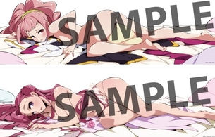『コードギアス』アーニャとユーフェミアの服が脱げてほぼ丸出し姿のエロすぎる抱きまくら！
