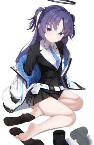 [ブルアカ][エロ画像]早瀬ユウカの脱ぎたて靴下と足裏を匂ったよ♪