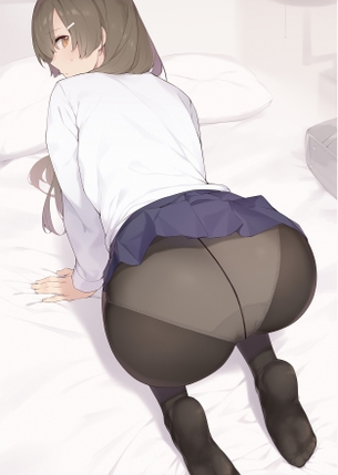 【画像】こういうムチムチの着衣尻、マジでエロすぎるw w w w w w w w w w w w