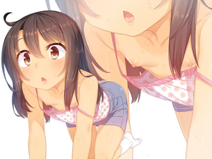 薄着な女の子で夏を感じる二次エロ画像