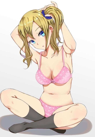 [かぐや様][エロ画像]早坂愛の脇と靴下越しの足を匂ったよ♪