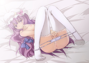 【二次エロ】オナニーの性的快感に没頭してる女の子の画像