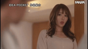 【AV画像GIF】天海つばさ 夫に隠れて義理の弟とこっそりセックスする美人妻 24枚