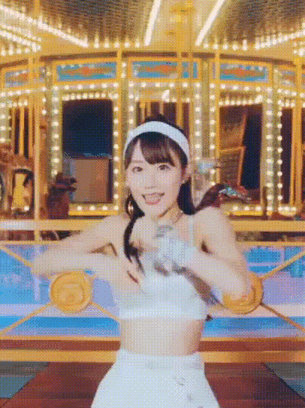 【最新画像】美人声優・小倉唯ちゃんのすべすべでエチエチな腋w w w w w w