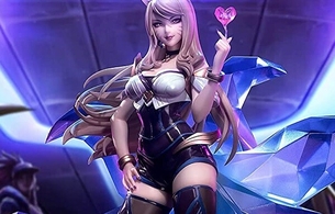 『リーグ・オブ・レジェンド』バーチャルポップグループ「K/DA」アーリのエロおっぱいフィギュア