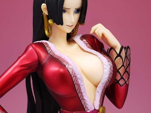 ハンコックのどエロい二次エロ画像がいっぱいおっぱい！【ワンピース】