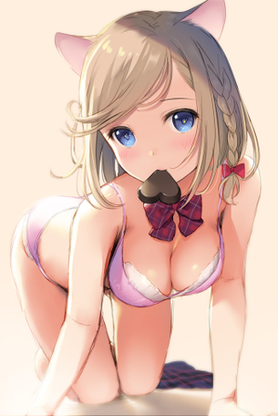 【二次】ぽっちゃり系でも角度によってはそこそこメリハリボディに見える“四つん這い女豹ポーズ”のエロ画像