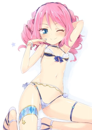 水着のエロ画像フォルダを解放していく