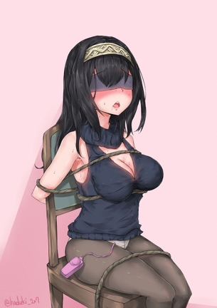 目隠しされたままえっちな悪戯とかされたらあそこがビジョビジョになって淫乱認定されちゃいそう・・・w