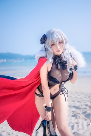 【画像】中国美少女「えっちなコスプレしたw(パシャッ」 ←ありがたみがやばいwwwww