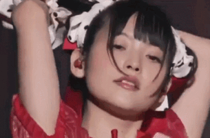 【悲報】声優・上坂すみれさん、オタクに素射を促す仕草をしてしまうwwwwwww