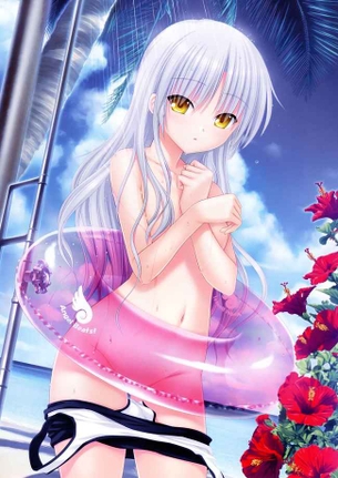 【二次】照れながら手でおっぱいを隠してる可愛い女の子