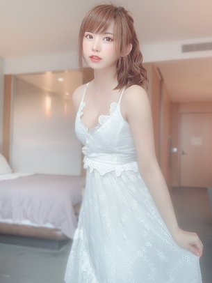 【画像あり】人気コスプレイヤーのえなこりん、エチエチの実の能力を発揮しはじめるwwwwwww