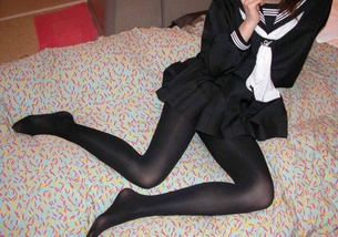 3次元 黒ストッキングの女の子達の黒ストから透けて見える太もものエロさに迫ろう！ 30枚