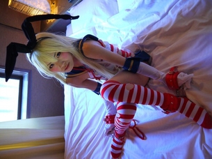 【画像あり】このエロエロコスプレ抜けすぎね？？？？？？？？？