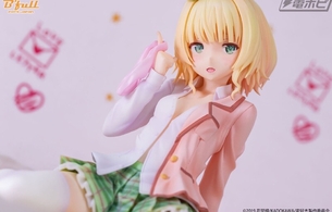 『可愛ければ変態でも好きになってくれますか？』古賀唯花の服脱ぎかけのエロフィギュア
